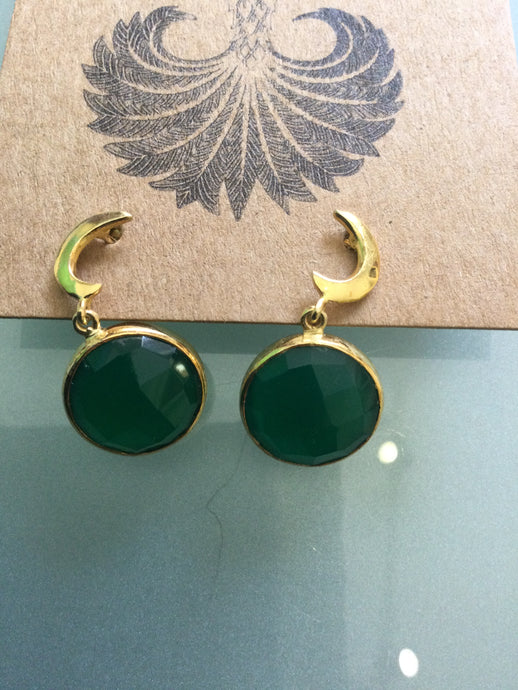 Green onya earrings
