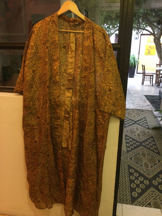 Long robe yellow with flower