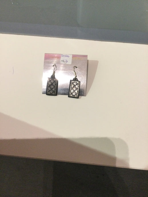 BIDRI SILVER INLAY METAL EARRINGS DANGLE