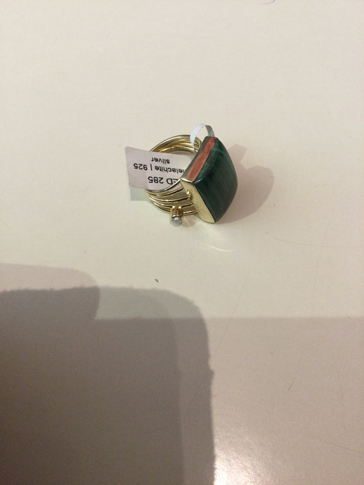 Melachite ring