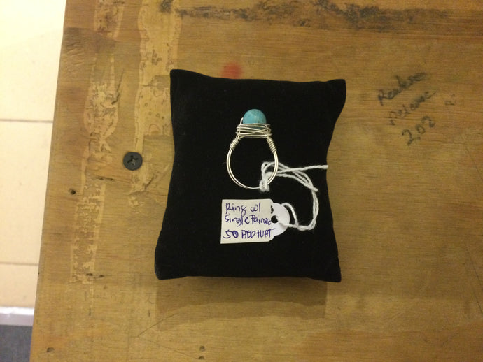 Ring with single fairooz