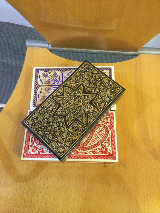 Flat box