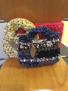 Tricot clutch small