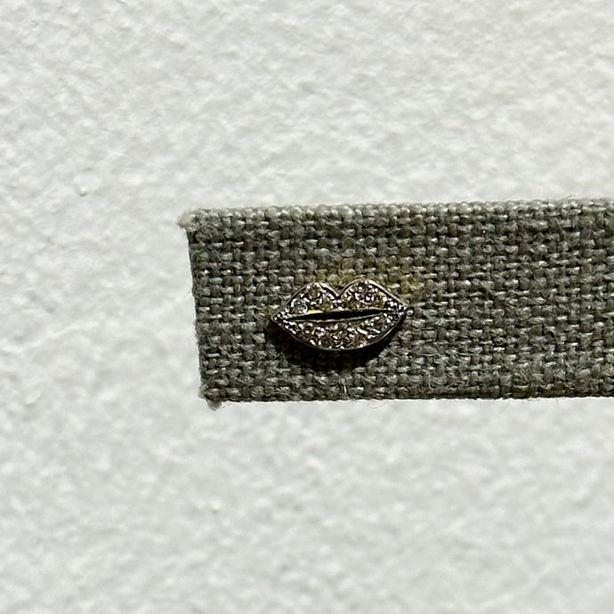 Silver and Diamond Lips Single Earring