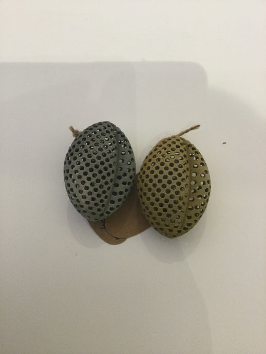 PINS SMITHSONIAN CRAFT SHOW BRONZE AND GREY